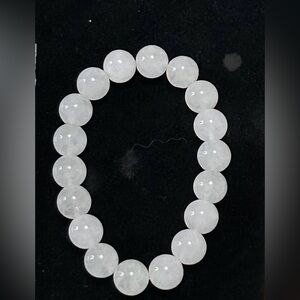 Handmade white jade beaded bracelet